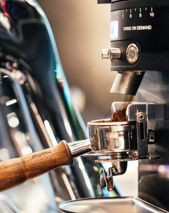Amann_Kaffee_Postgarage_BY_MATTHIAS_RHOMBERG_101